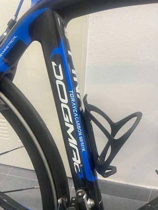 Bicicleta de carretera Pinarello Azul