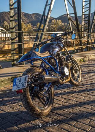 Yamaha XS 400 homologada