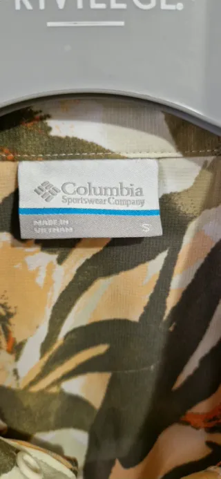 Peto corto Columbia estampado