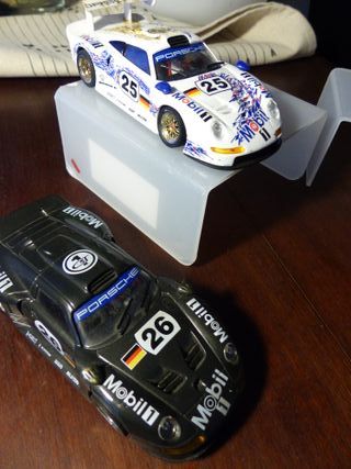 LOTE 2 PORSCHE GT1 SCALEXTRIC