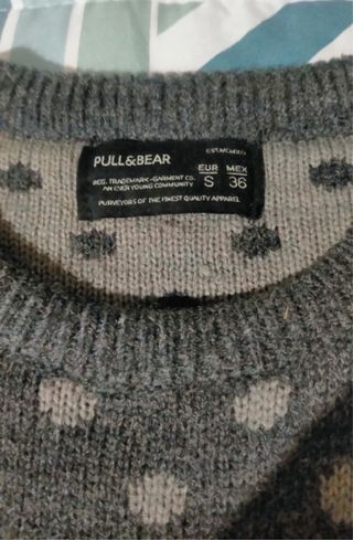 Jersey Pull&Bear gris con lunares