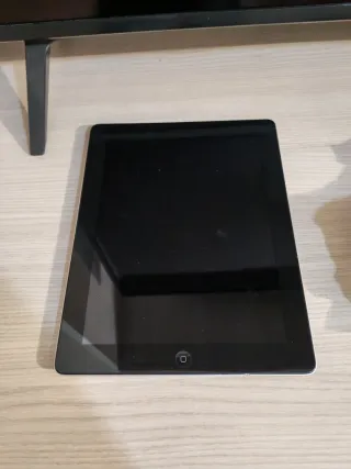 Apple iPad 4ª Generazione Argento