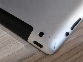 Apple iPad 4ª Generazione Argento