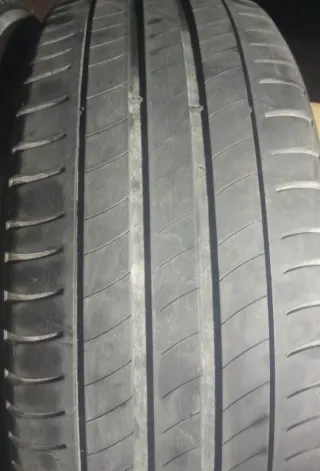 Neumáticos Michelin Primacy3 215/60/17 96H