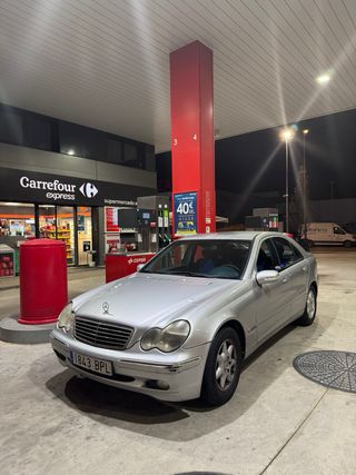 Mercedes-Benz Clase C 2001