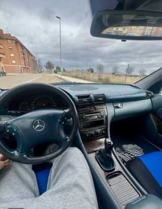 Mercedes-Benz Clase C 2001