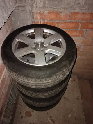 Llantas Audi A6 vendó o cambio