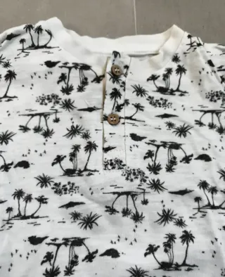 Camiseta bebé palmeras talla 6-9 meses SOLO ENVIO