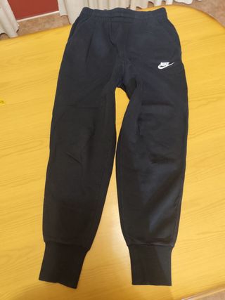 Pantalón deportivo Nike negro