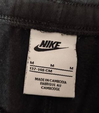 Pantalón deportivo Nike negro