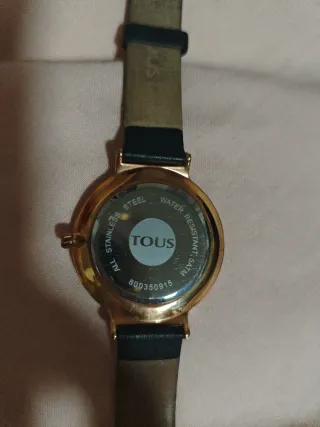 Reloj Tous Negro y Dorado