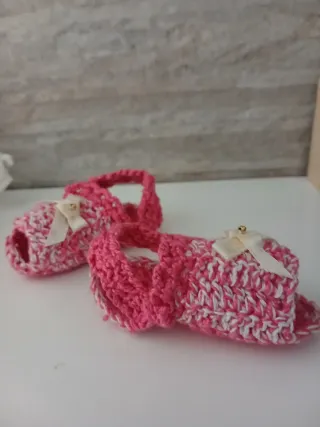 Scarpette uncinetto neonata