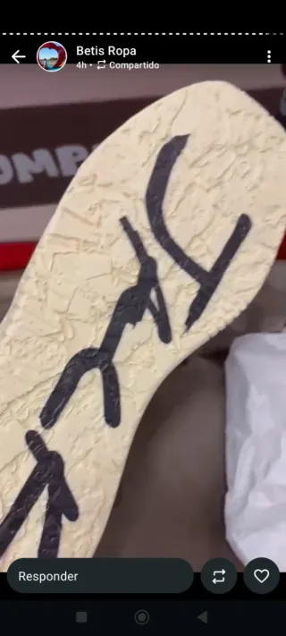 Zapatillas Nike Beige y Verde