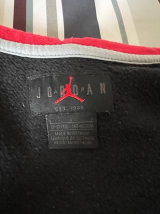 Tuta Jordan 12/13 anni