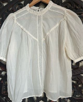 Blusa romántica blanca talla XS