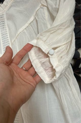 Blusa romántica blanca talla XS