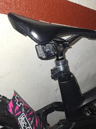 Bicicleta Eléctrica Cube SLT