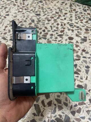 Botonera Elevalunas Alfa Romeo 147 3 Puertas