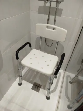 Silla de ducha para dependencia