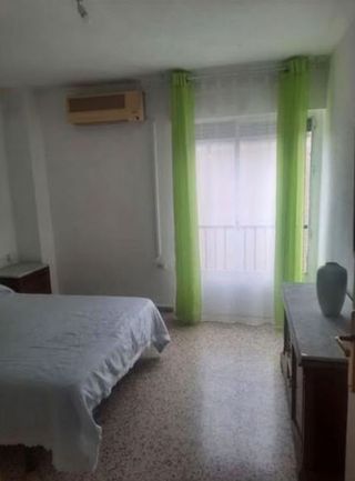 Piso en alquiler en Polígono Cartuja – La Paz en Granada