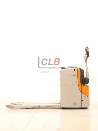 Ref. M-5779 Transpaleta Eléctrica STILL EXU 22