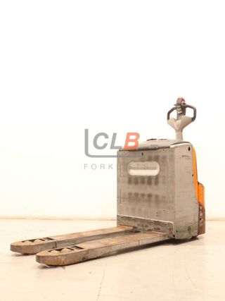 Ref. M-6396 Transpaleta Eléctrica STILL EXU 20