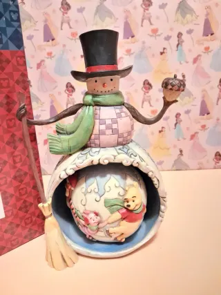 Figura Jim Shore Muñeco Nieve Winnie Pooh