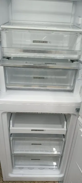 NEVERA COMBI WHIRLPOOL NO FROST ENERGÍA A++