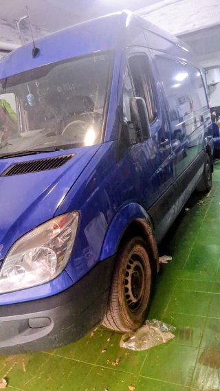 Mercedes-Benz Sprinter 2011