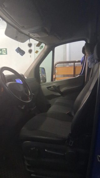 Mercedes-Benz Sprinter 2011
