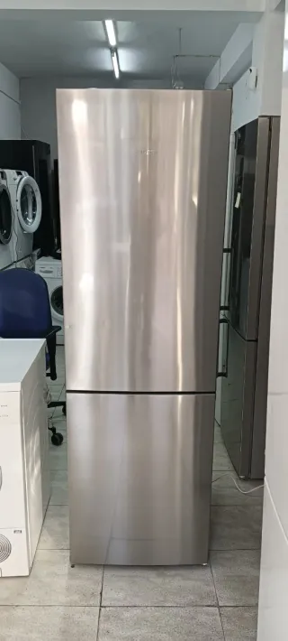 NEVERA COMBI ACERO INOXIDABLE BOSCH NO FROST A++