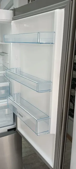 NEVERA COMBI ACERO INOXIDABLE BOSCH NO FROST A++