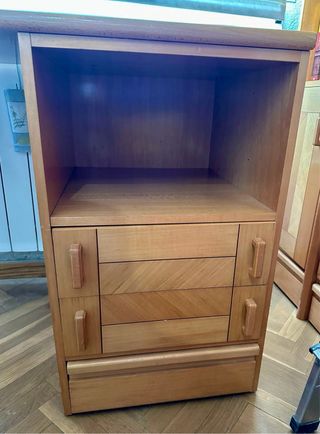 Escritorio de madera