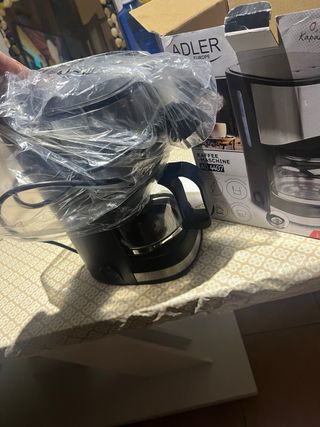 Cafetera Adler AD 4407 550W--nueva