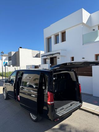 Mercedes-Benz Vito finales 2023. 9 plazas !