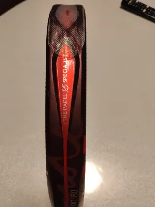 Racchetta Padel Bullpadel Ionic Rossa