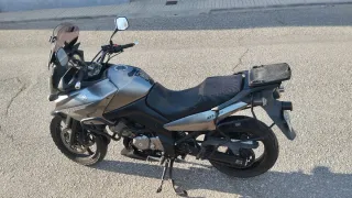 Suzuki V-Strom 650 Adventure Moto