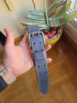 Cinturón artesanal de cuero