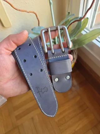 Cinturón artesanal de cuero