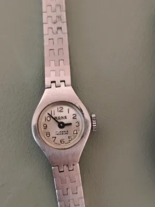 Lote 5 relojes mecánicos y cuarzo