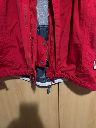 Chaqueta The North Face Roja