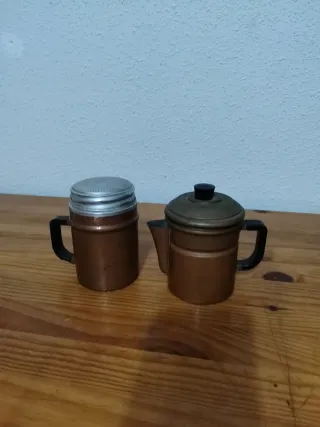 Cafetera antigua cobre y aluminio