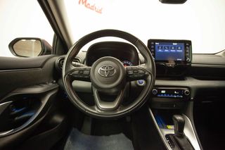 Toyota Yaris 1.5 120H Business Plus