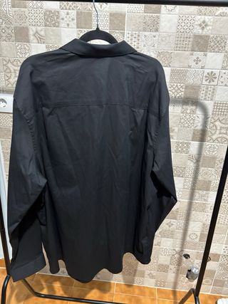 Camisa Negra Kiabi Talla 4XL