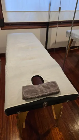 Masaje en camilla en Getxo