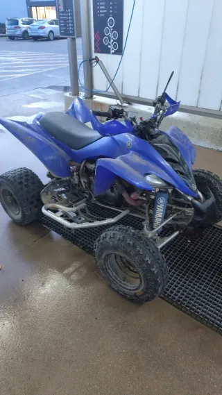 Yamaha Raptor 350R Quad