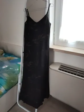 Vestito lungo elegante nero