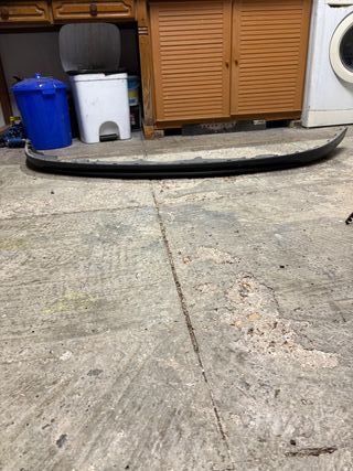 Lip/Labio Golf 5 GTI con parte extra del centro.