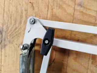 Lámpara flexo Fase metal