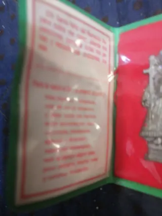 Figurita Niño del Rosario con Oración